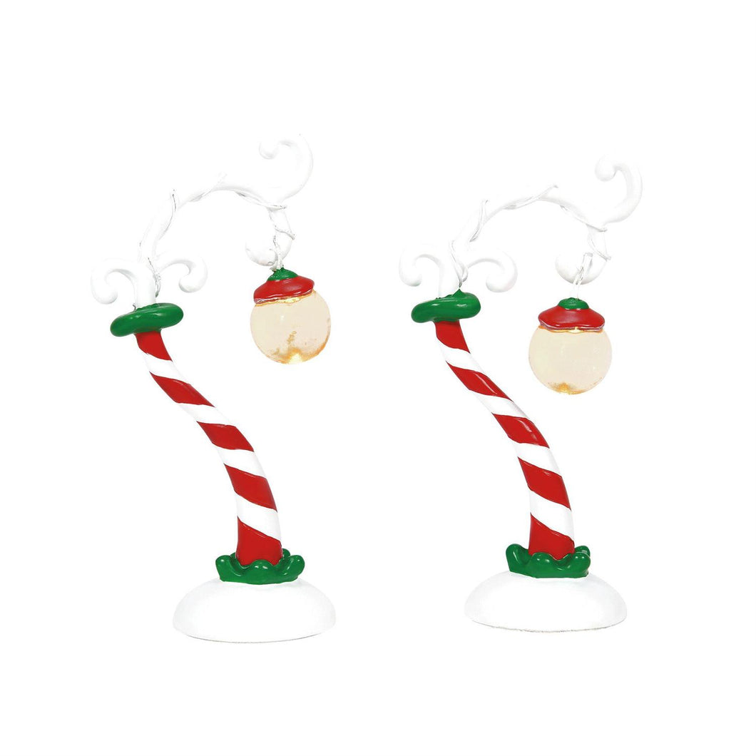 GRINCH-Grinch Village Street Lights